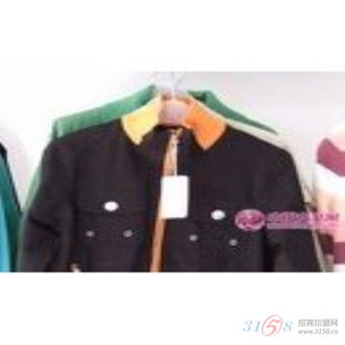 巒霞服飾產品解析 品質、設計、加盟政策全覽